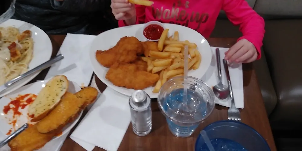 Chicken Tenders & Fries